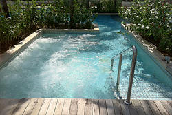 Icon (D2), Apartment #135935172